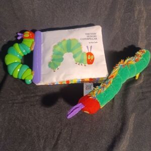 The very hungry catapillar Baby cloth book, Eric Carly, stuff small catapillar.